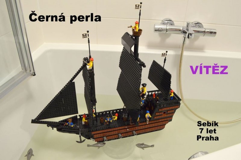 foto LEGO na vodě 1380