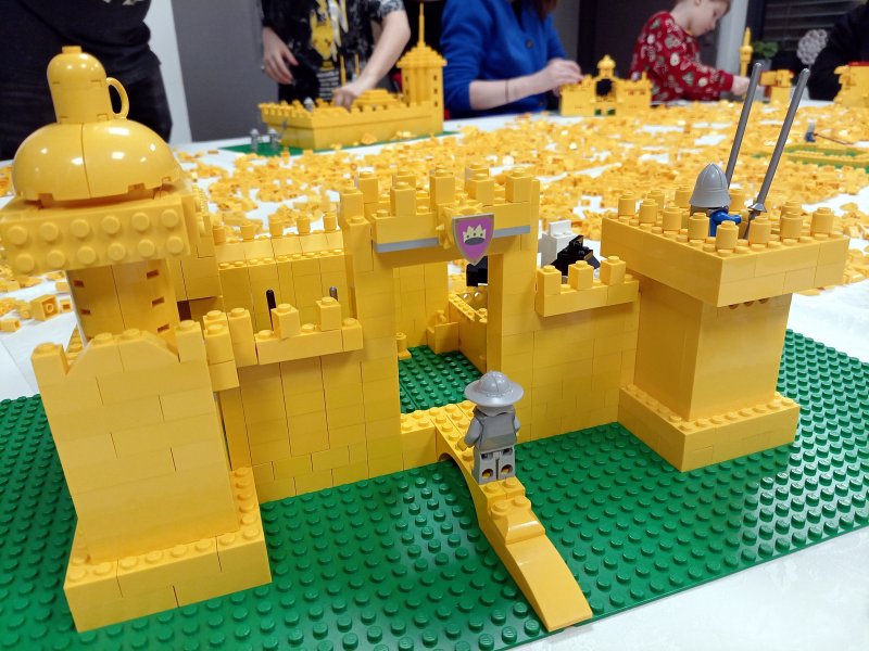 foto PRVNÍ LEGO HRADY ze 70. let 10924