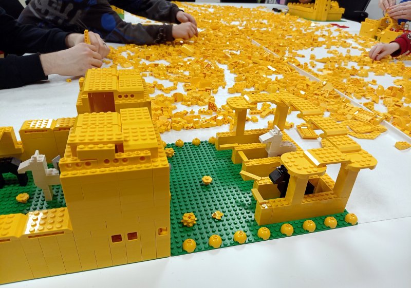 foto PRVNÍ LEGO HRADY ze 70. let 10928