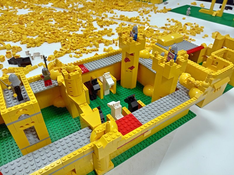 foto PRVNÍ LEGO HRADY ze 70. let 10934