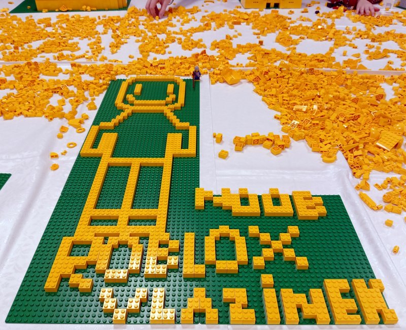 foto PRVNÍ LEGO HRADY ze 70. let 10938