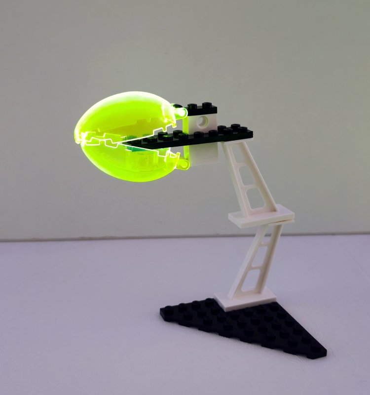 foto KOSTKY MEZI OBRAZY VI. Star Wars + Svítící vesmír 14315