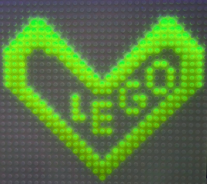 foto KOSTKY MEZI OBRAZY VI. Star Wars + Svítící vesmír 14323