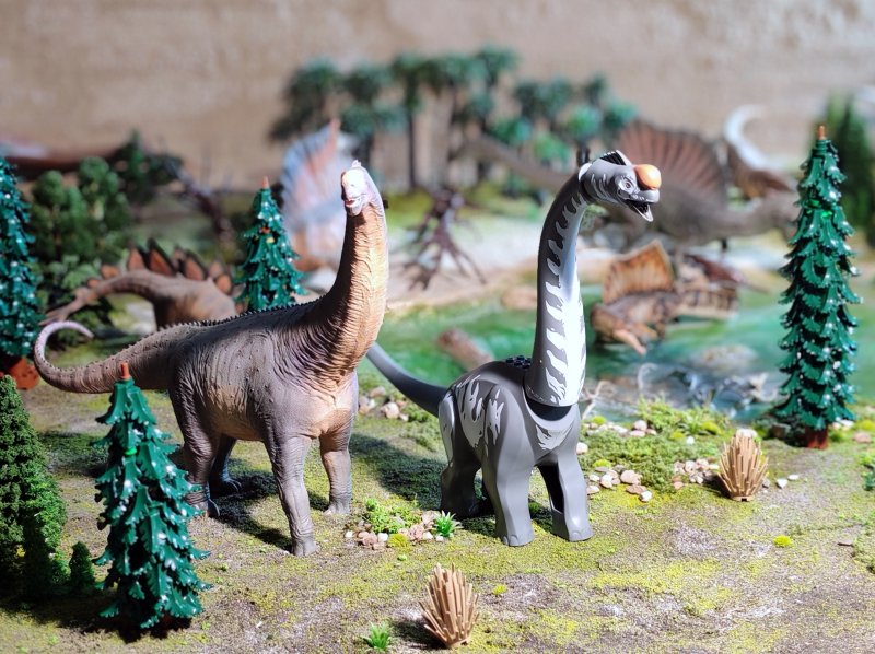 foto Kostkování mezi DINOSAURY 19276