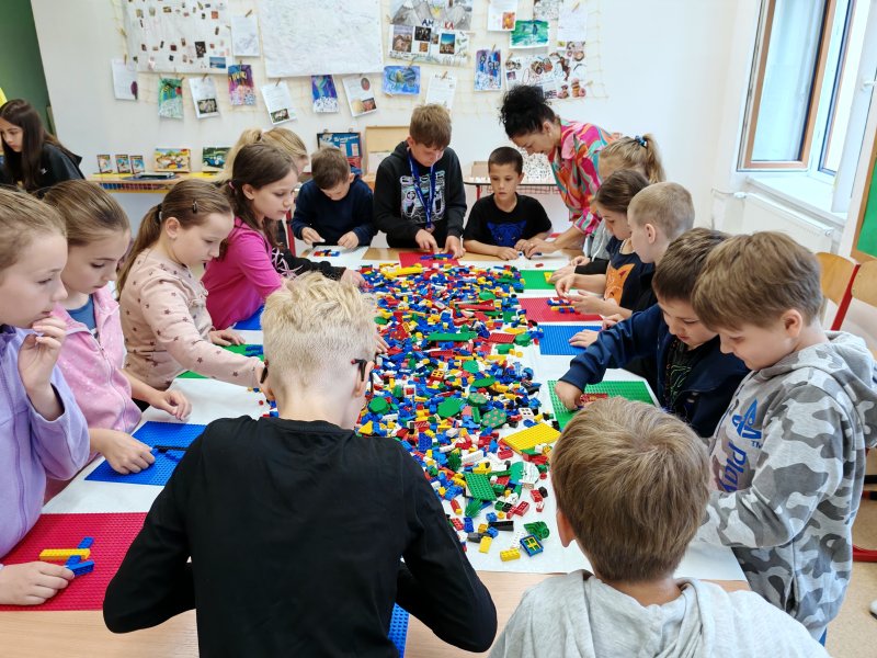 foto Návrat o PŮLSTOLETÍ ZPĚT 20037